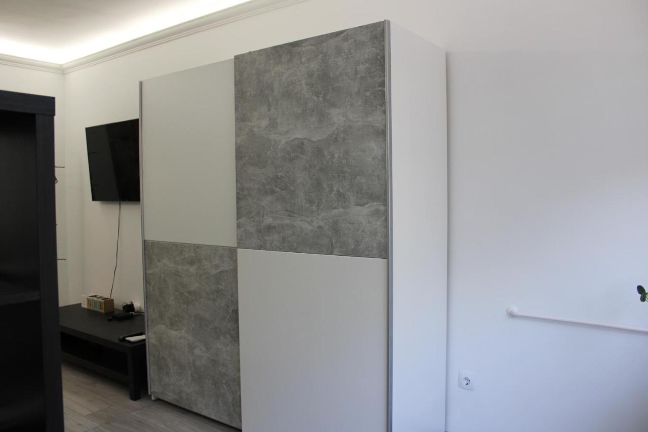 Ferienwohnung Izzy Apartament Miskolc Exterior foto